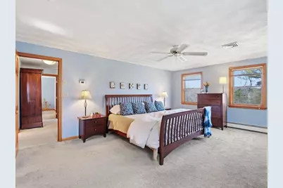 195 Farnum St, North Andover, MA 01845 - Photo 16