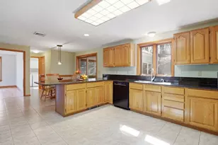 195 Farnum St, North Andover, MA 01845 - Photo 32