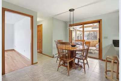 195 Farnum St, North Andover, MA 01845 - Photo 34