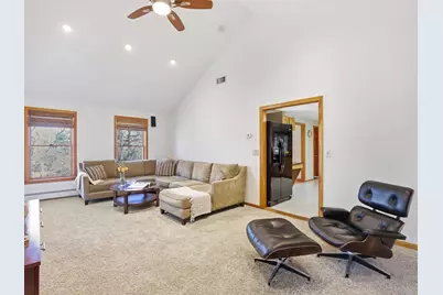 195 Farnum St, North Andover, MA 01845 - Photo 8