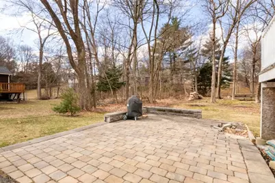 22 Livoli Rd, Framingham, MA 01701 - Photo 4