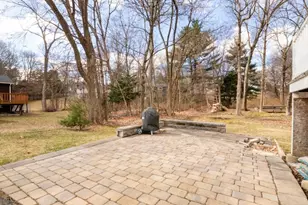 22 Livoli Rd, Framingham, MA 01701 - Photo 4