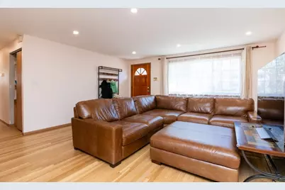 22 Livoli Rd, Framingham, MA 01701 - Photo 12