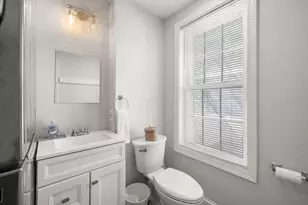 110 D St, Boston, MA 02127 - Photo 6
