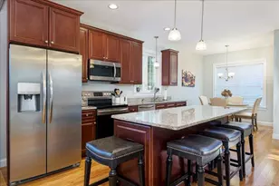 40 Black Bear Cir, Milford, MA 01757 - Photo 2
