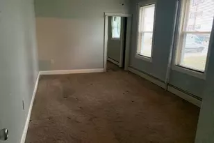 293 Linden St, Fall River, MA 02720 - Photo 4