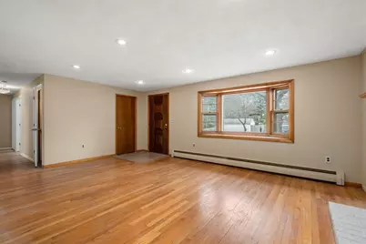 1 Fowler Ter, Burlington, MA 01803 - Photo 6