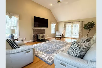 15 Cutters Ridge Rd, Carlisle, MA 01741 - Photo 4