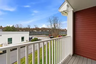 54 Loomis St, Bedford, MA 01730 - Photo 16