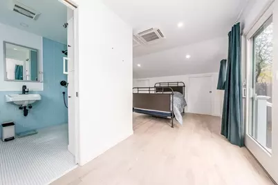 8 Elizabeth Rd, Bourne, MA 02559 - Photo 16