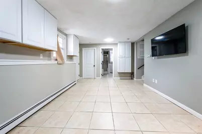 8 Elizabeth Rd, Bourne, MA 02559 - Photo 12