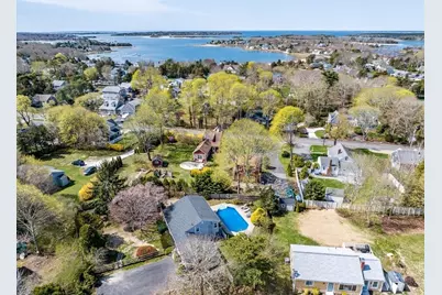 8 Elizabeth Rd, Bourne, MA 02559 - Photo 28