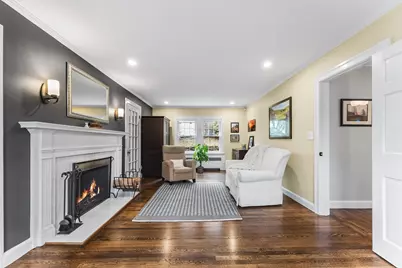 535 Great Plain Ave, Needham, MA 02492 - Photo 12