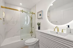 42 White St, Boston, MA 02128 - Photo 14