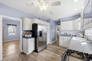 15 Granger Pl, West Springfield, MA 01089 - Photo 12