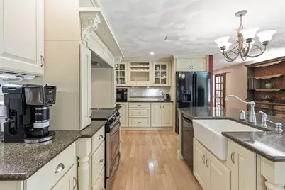 15 Nichols Street, North Reading, MA 01864 - Photo 8