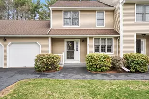 15 Godfrey Ln, Milford, MA 01757 - Photo 2