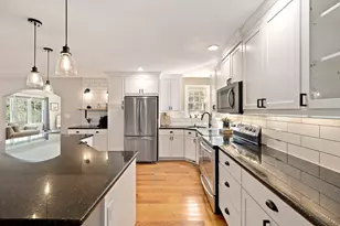 16 Farm St, Weymouth, MA 02190 - Photo 6