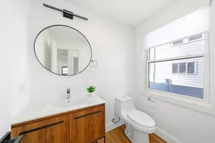 28 Cherry St, Medford, MA 02155 - Photo 10