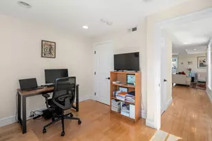 13 Lexington St, Boston, MA 02129 - Photo 16