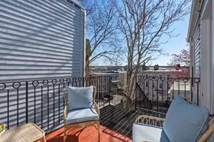 13 Lexington St, Boston, MA 02129 - Photo 18