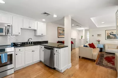 13 Lexington St #3, Boston, MA 02129 - Photo 8