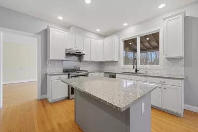 35 Peter Street, Holliston, MA 01746 - Photo 12