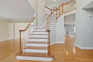 35 Peter St, Holliston, MA 01746 - Photo 4