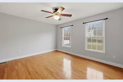 35 Peter Street, Holliston, MA 01746 - Photo 36