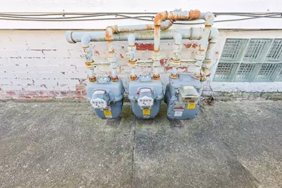 104 Oak St, Fall River, MA 02720 - Photo 36