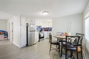 104 Oak St, Fall River, MA 02720 - Photo 16