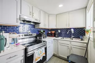 104 Oak St, Fall River, MA 02720 - Photo 6