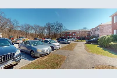 137 Lake Shore Rd #4, Boston, MA 02135 - Photo 20