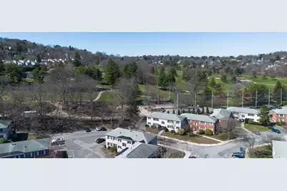 137 Lake Shore Rd #4, Boston, MA 02135 - Photo 20