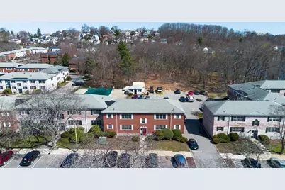 137 Lake Shore Rd #4, Boston, MA 02135 - Photo 24