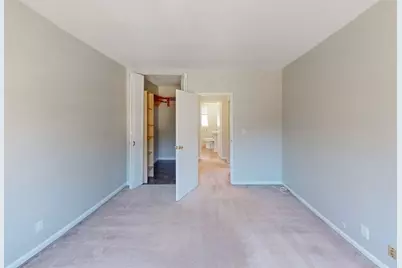 137 Lake Shore Rd #4, Boston, MA 02135 - Photo 14