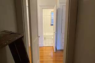 32 Sidlaw, Boston, MA 02135 - Photo 6