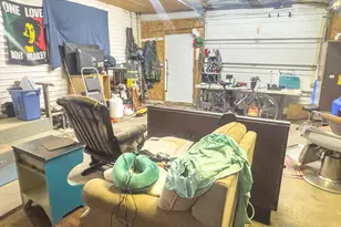 93 Greenwood St, Gardner, MA 01440 - Photo 16