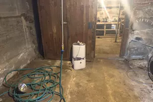 93 Greenwood St, Gardner, MA 01440 - Photo 18