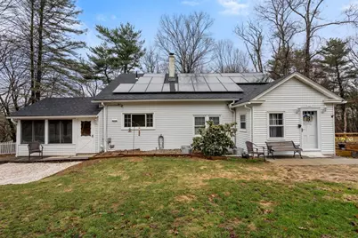 61 E Brimfield Rd, Holland, MA 01521 - Photo 2