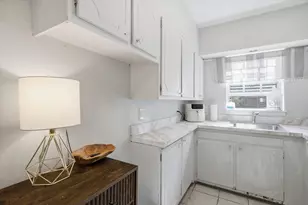 207 Lake Shore, Boston, MA 02135 - Photo 8