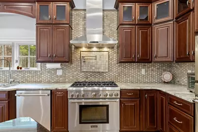 9 Janice Ave, North Reading, MA 01864 - Photo 14