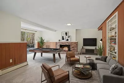 605 Chestnut St, Lynnfield, MA 01940 - Photo 24