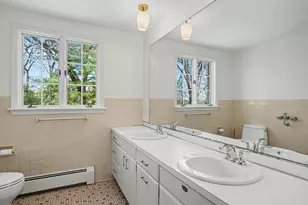 605 Chestnut St, Lynnfield, MA 01940 - Photo 22