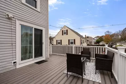 220 Lynn St, Peabody, MA 01960 - Photo 24