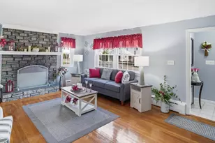 85 Newbury St, Lowell, MA 01851 - Photo 14