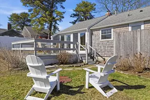 51 Sunset Ln, Dennis, MA 02670 - Photo 6