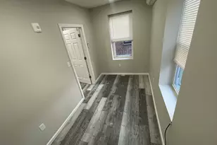 205 Endicott St, Boston, MA 02113 - Photo 8