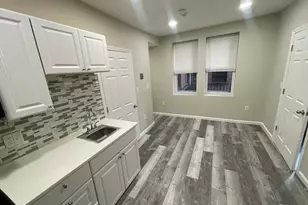 205 Endicott St, Boston, MA 02113 - Photo 2