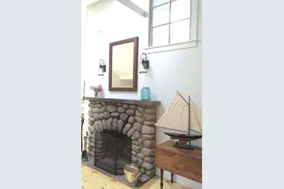 85 Winemack St, Oak Bluffs, MA 02557 - Photo 6